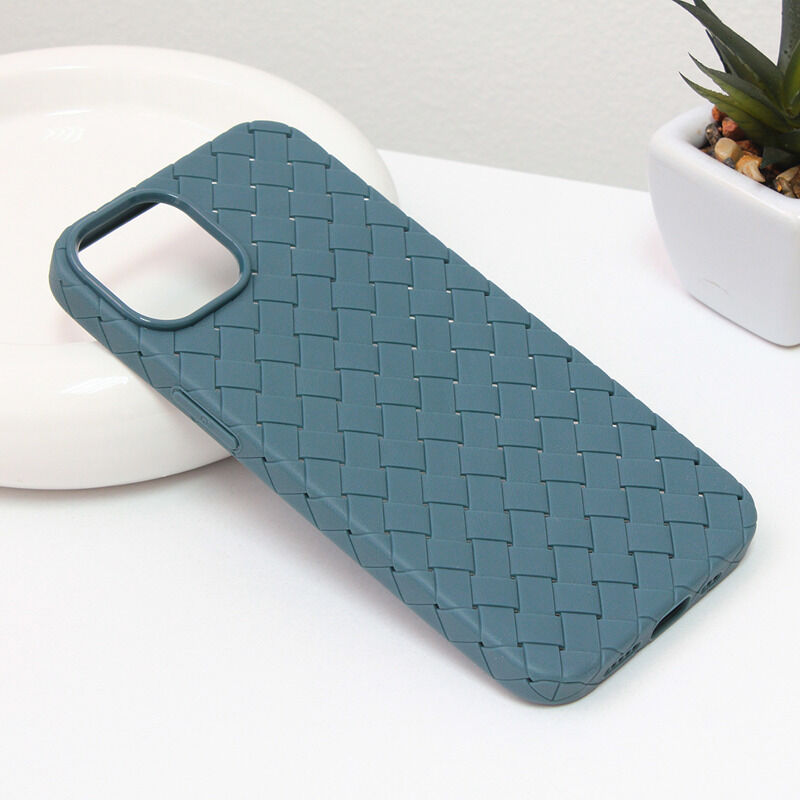 8df0ba065546cef2e39efd2f0657881e Maskica Weave case za iPhone 13 6.1 svetlo zelena