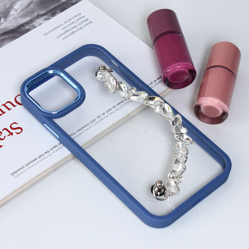 a4d4ccfb590f6691cf301d01d131e3bf Maskica Chain za iPhone 12 6.1 plava