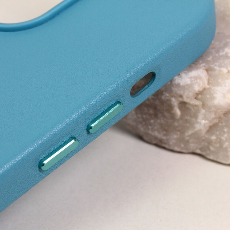 b798869fb78ffb0b656cfe9aebbf7f9c Maskica Beautiful Shine Leather iPhone 14 6.1 svetlo plava