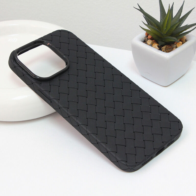 e3997020fa083ab09863fa3c60c160a8 Maskica Weave case za iPhone 14 Pro Max 6.7 crna