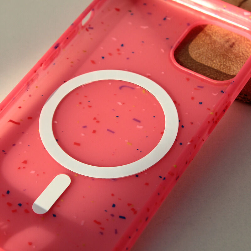 e88e094135092a40ec34a6d02cbe8566 Maskica Colorful Magsafe za iPhone 13 6.1 crvena