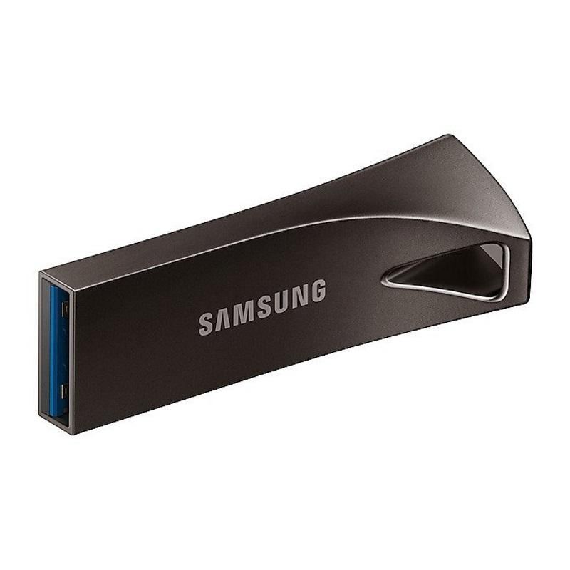 c2d5a67acacaf6028b5161c842361432 USB memorija KINGSTON DT70/128GB/DataTraveler/3.2/crna