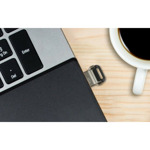 3c73a5cd31898ff32f50536c2ea9caaf TeamGroup * 32GB C162 USB 3.2 BLACK/SILVER TC162332GB01 (490)