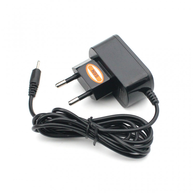 c3321f0ef9bafa081b833dc6ef33ee94 Auto punjac C1 4u1 PD 3A, USB 2.4A 120W (total) sa Type C/lightning kablom tamno sivi