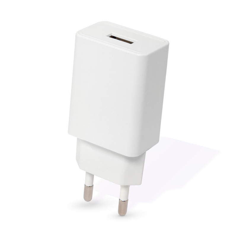 1c9be99375b5b53e3fd667d92c6a101f Kucni punjac KONFULON C32Q QC 3.0 sa iPhone lightning kablom beli