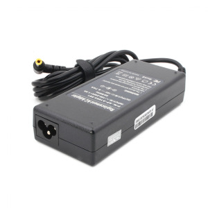 bce9f180c7c823a44c4f8866aec694a2 Punjac za laptop Fujitsu 20V 4.5A (5.5*2.5) ugao 90