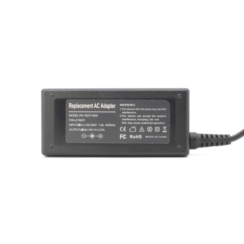 8e08a0068826260682a3744e2597dbf6 Punjac za laptop Acer 19V 3.42A (3.0*1.1)