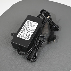 1dd2616228492ca238693e9901a1a7ea Adapter AC/DC JWD 24V 1A 24W HQ