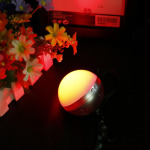 239b187b273d04d5c0c7896ca7cd2cd9 Bluetooth zvucnik novogodisnji ukras zlatni