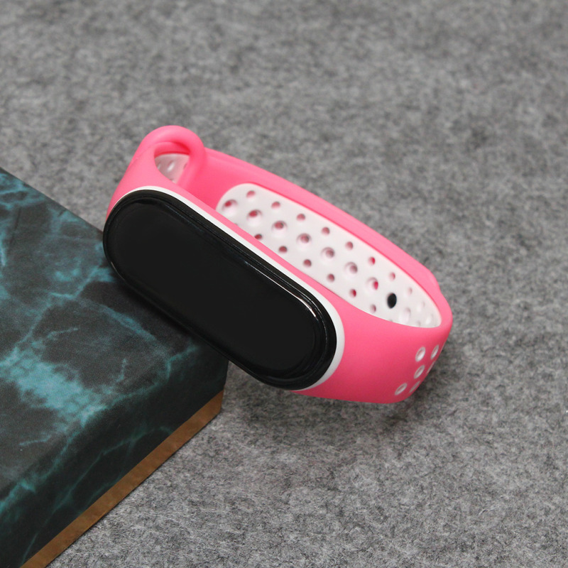 56f8467723513b24a3bda8d5a1dc09f9 Narukvica za smart watch Xiaomi Mi Band M5/M6 siva pink