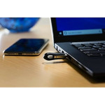 309d61ee9ab13bd9f609929efc046f7b USB Flash SanDisk 128GB iXpand Go Apple USB 3.1, SDIX60N-128G-GN6NE